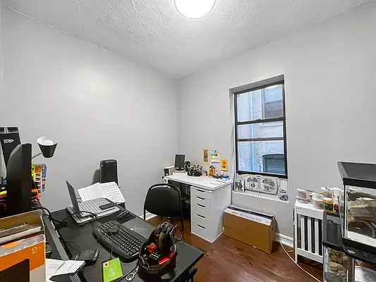 Rented by Skyward | media 9