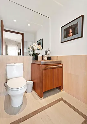 Rented by R New York | media 17