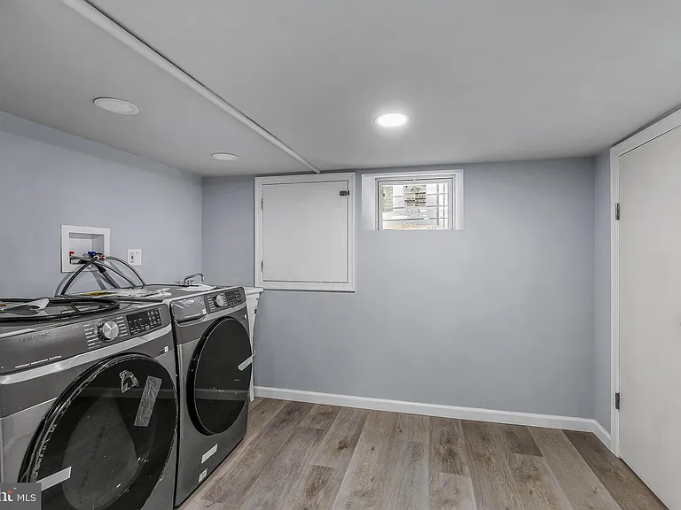1719 S 18th St — Photo 17