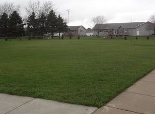 724 Sunrise Ave, Waupun, WI 53963