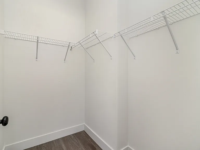 1213 Waterford St SE — Photo 21