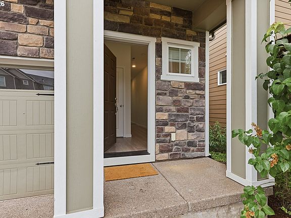 5th image of 2276 NW Woodland Dr