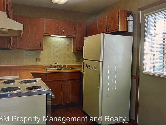 4th image of 443 Sheridan Dr #1