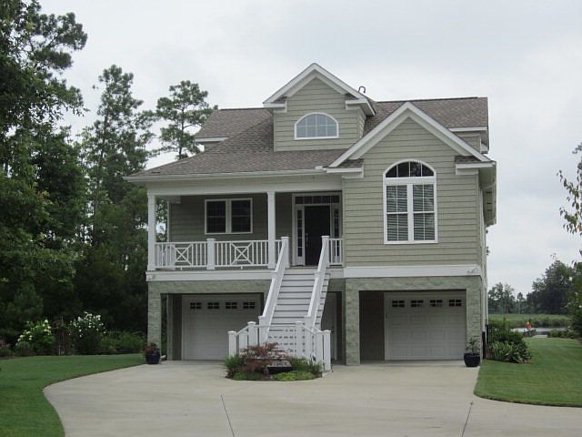 1st image of 711 Ashton Drive