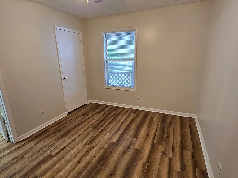 Family and Guest can stow away in comfort and privacy without leaving their private spaces for bathroom runs.