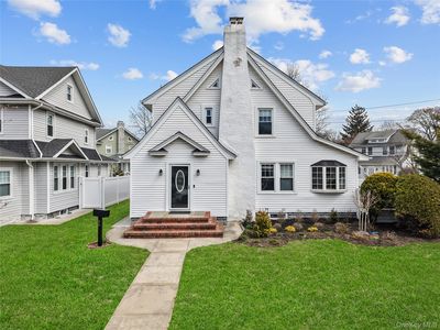 66 Denton Avenue, Lynbrook, NY, 11563