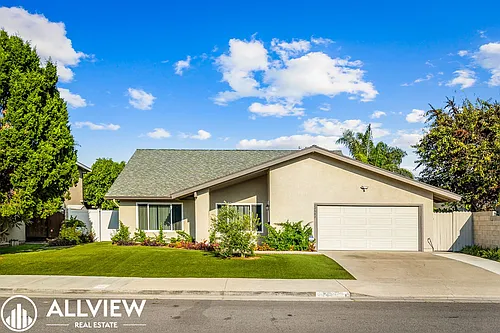 20542 Kelvingrove Ln Photo 1
