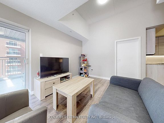 4th image of 280 Lester St #308