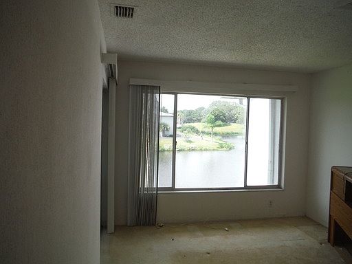 3rd image of 1900 Knox McRae Dr Unit 201
