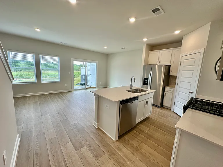 217 Cupid Ct — Photo 5