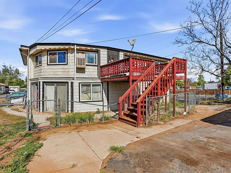 6890 Monaco St #A — Photo 3