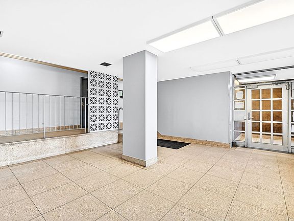 4th image of 1966 Newbold Ave APT 1109