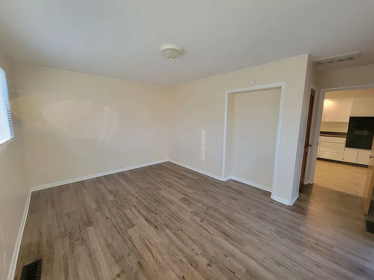 3125 Boynton Ave — Photo 12