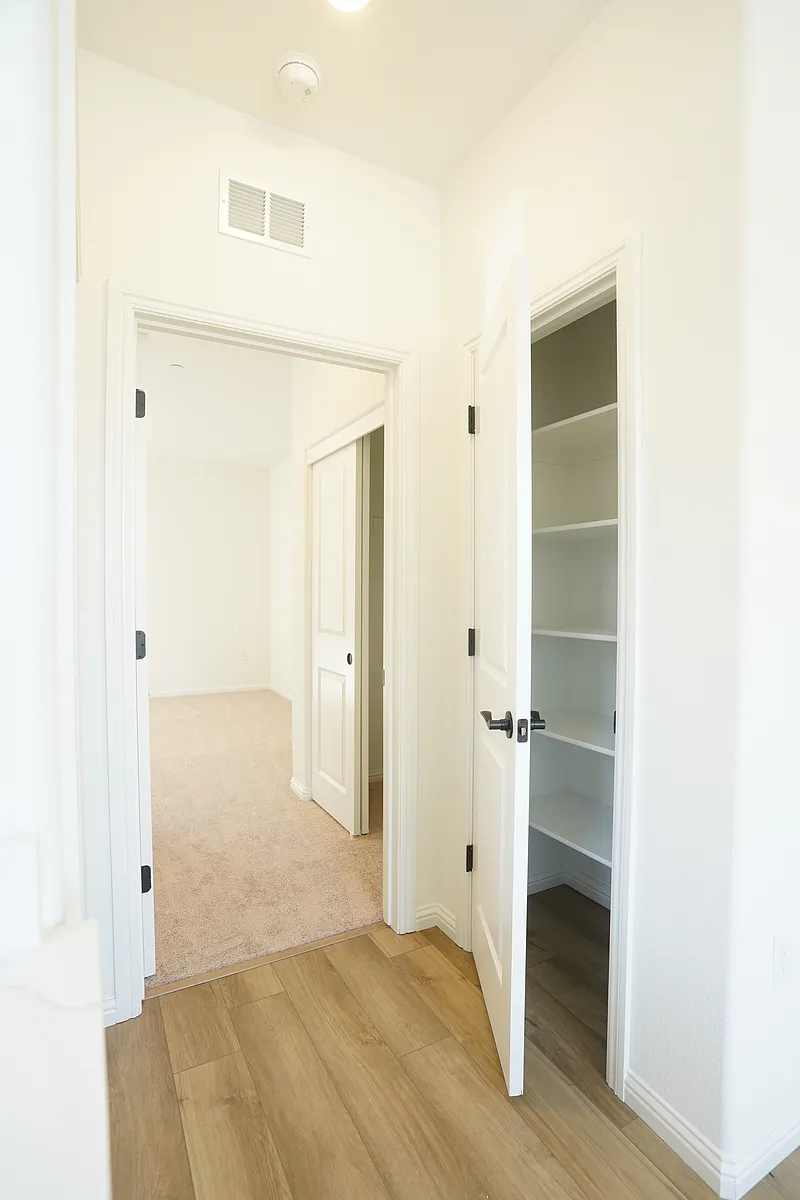 Building Photo - 3495 Posey St #1