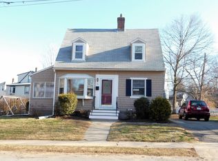 34 Arthur St, Maynard, MA 01754