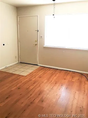 1 bed, 1.0 bath, 559 sqft, $800 — Photo 3