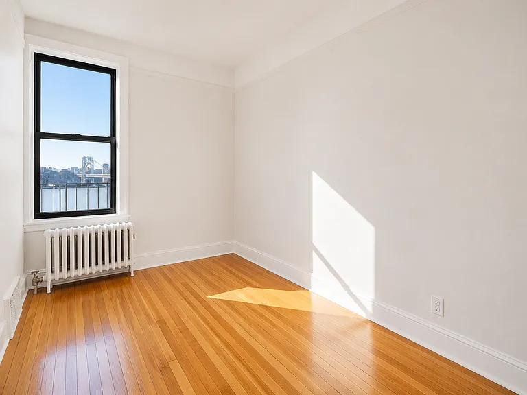 138 Haven Ave #24D — Photo 9