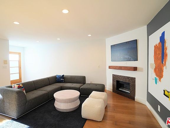 5th image of 2016 Euclid St APT 17