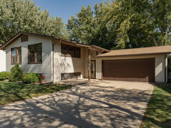 304 4th Ave NE, Kasson, MN 55944