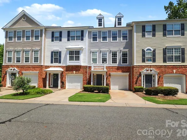 5413 Werburgh St, Charlotte, NC 28209