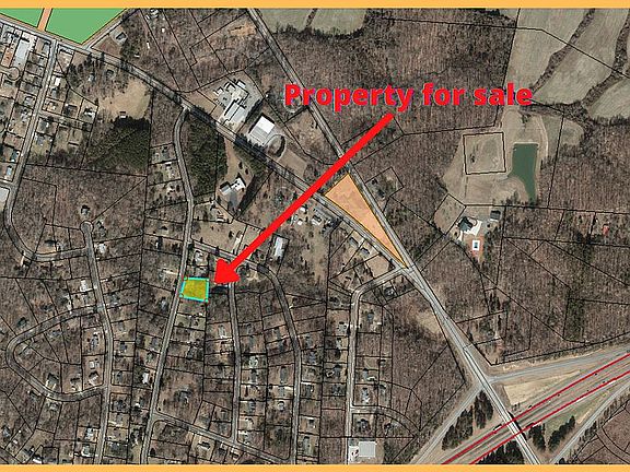 3rd image of Arbor Dr