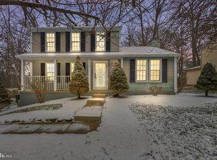5 Helms Pick Ct, Baltimore, MD 21228