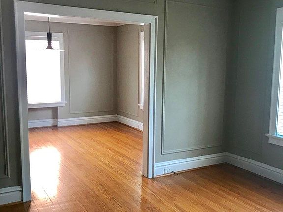 2nd image of 7300 Pershing Ave APT 1W