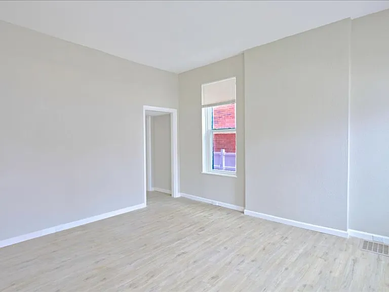 6730 Vermont Ave — Photo 21