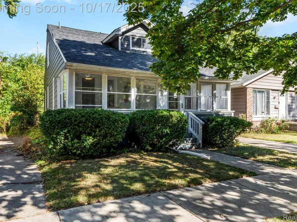 260 Fielding St, Ferndale, MI 48220