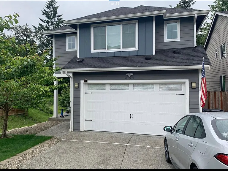 4949 Onalaska Loop SE — Photo 1