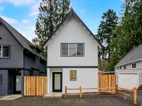 5025 SW Maplewood Rd #B, Portland, OR 97219