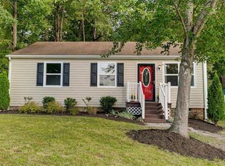 8603 Middle Rd, North Chesterfield, VA 23235