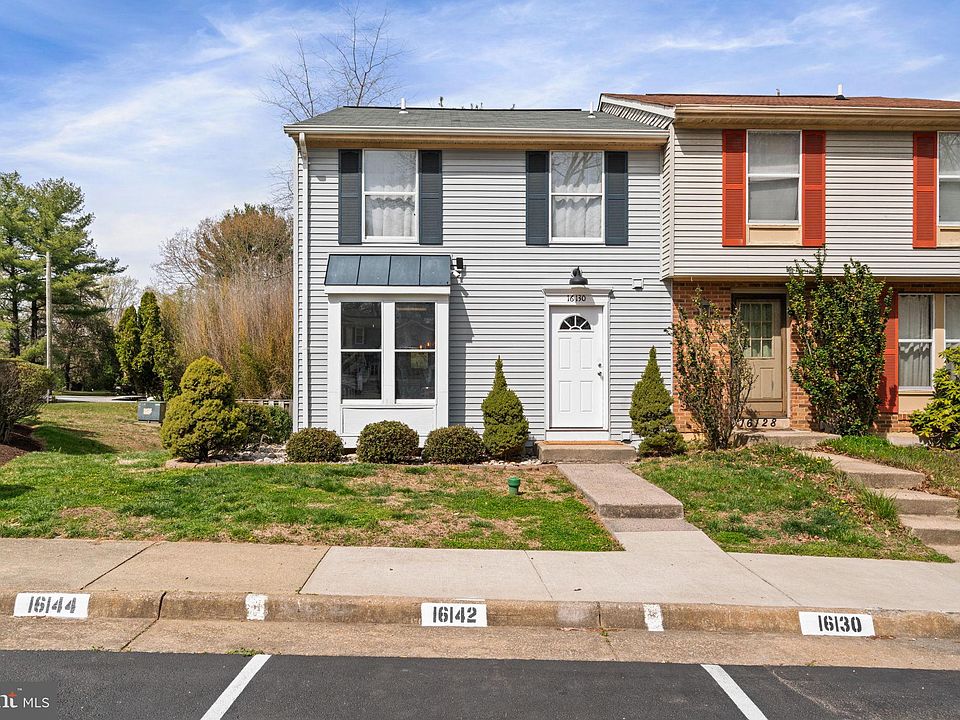 1st image of 16130 Henderson Ln