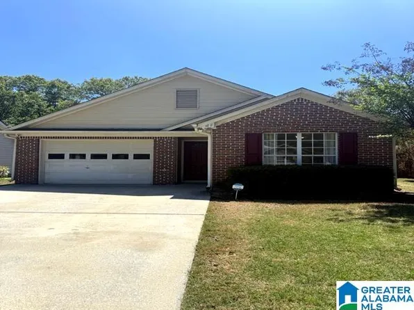 181 Carrington Ln, Calera, AL 35040