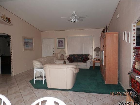2nd image of 3286 Bluegrass Dr