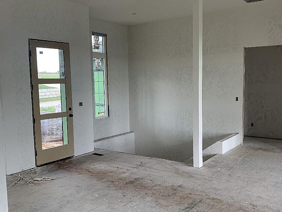 2nd image of 3256 W Bluffview Street