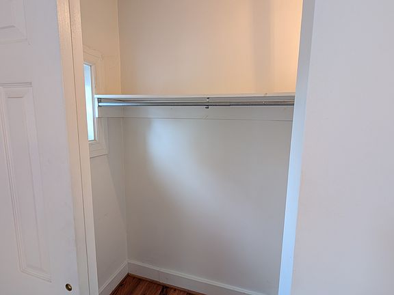 5th image of 457 Oxford St #5