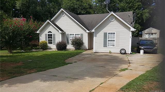 1st image of 3001 Lynworth Pl