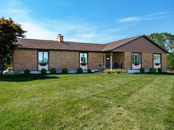 85 Lakeview Pl, Wilmington, OH 45177