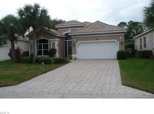 369 Harvard Ln, Naples, FL 34104