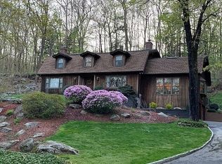 7 Old Dimon Rd, Redding, CT 06896