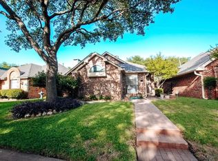 728 Monique Ct, Cedar Hill, TX 75104