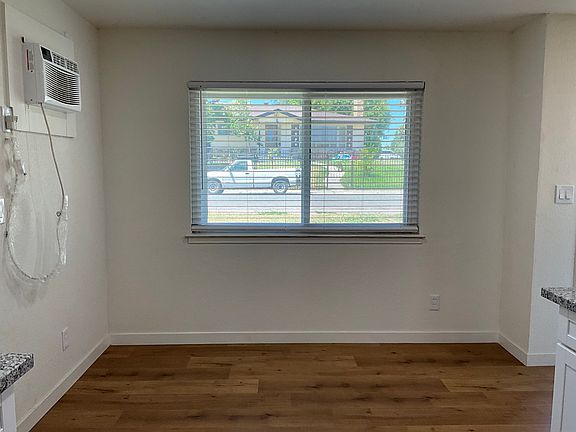 4th image of 5448 Mona Way