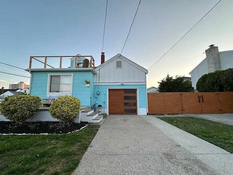 400 N Oxford Ave — Photo 25