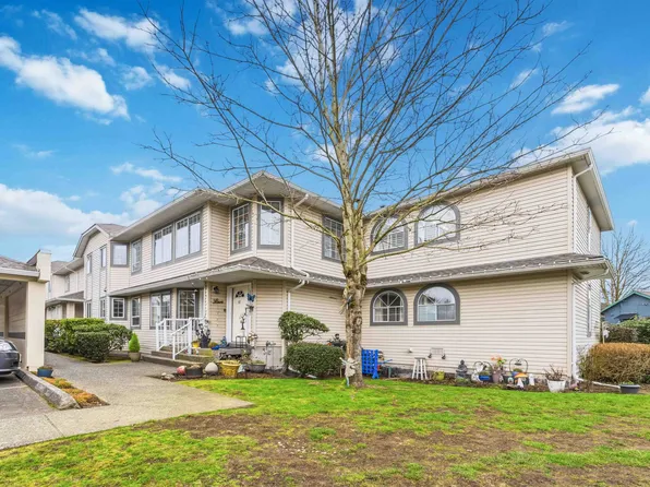 5750 174th St #18, Surrey, BC V3S 7K3