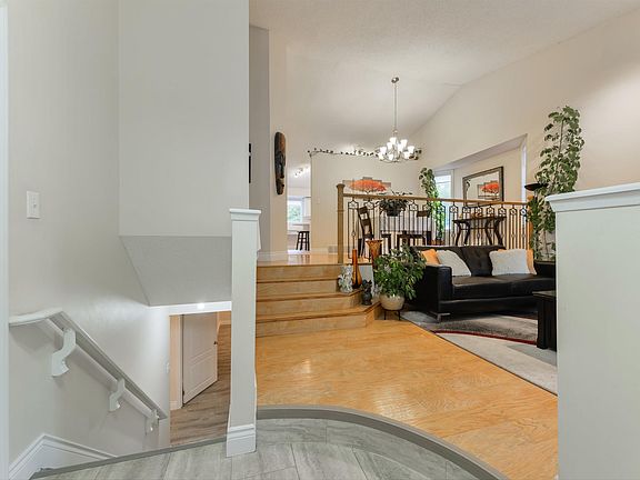 4th image of 12804 147th Ave NW