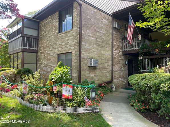 175 Amberly Dr Unit A