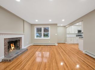 104 Donegan Ave, East Patchogue, NY 11772