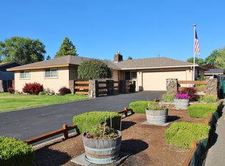 3713 Rio Vista Way, Klamath Falls, OR 97603