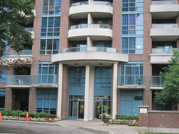 233 Beecroft Rd #111, Toronto, ON M2N 6Z9